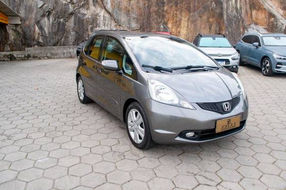 HONDA FIT 1.5 EX 16V FLEX 4P AUTOMÁTICO HONDA FIT 1.5 EX 16V FLEX 4P AUTOMÁTICO